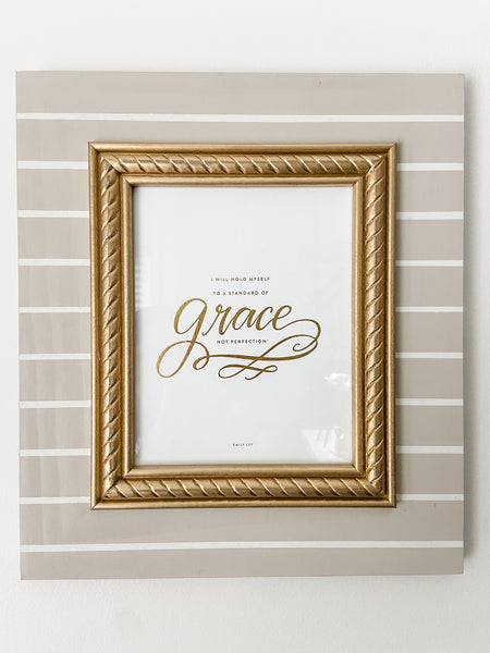 *New* Grace portrait frame
